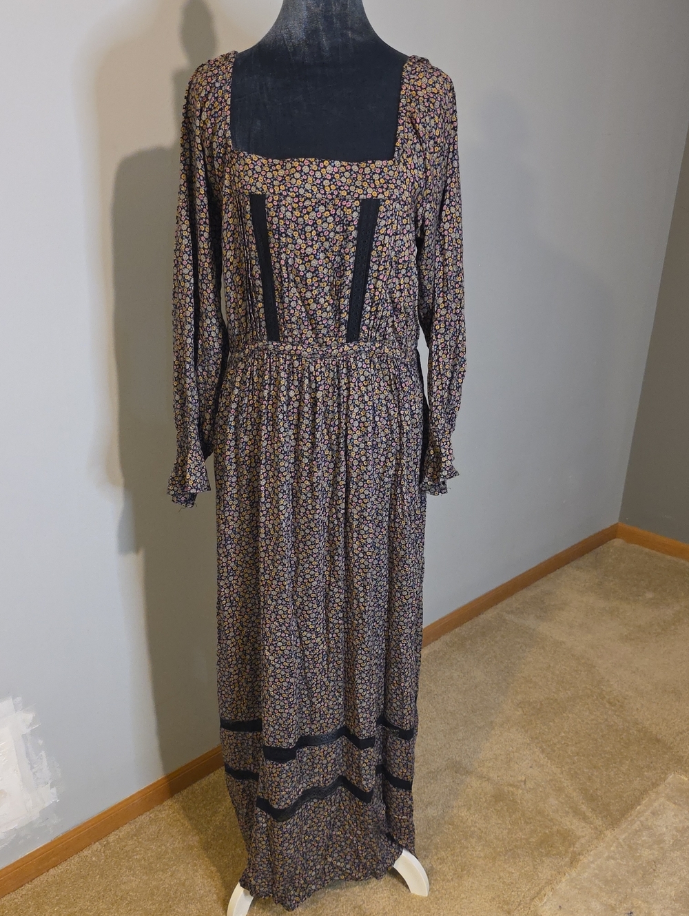 Natural Life Ditsy Floral Maxi Dress Sz S Boho Square Neck Lace Trim Cottagecore